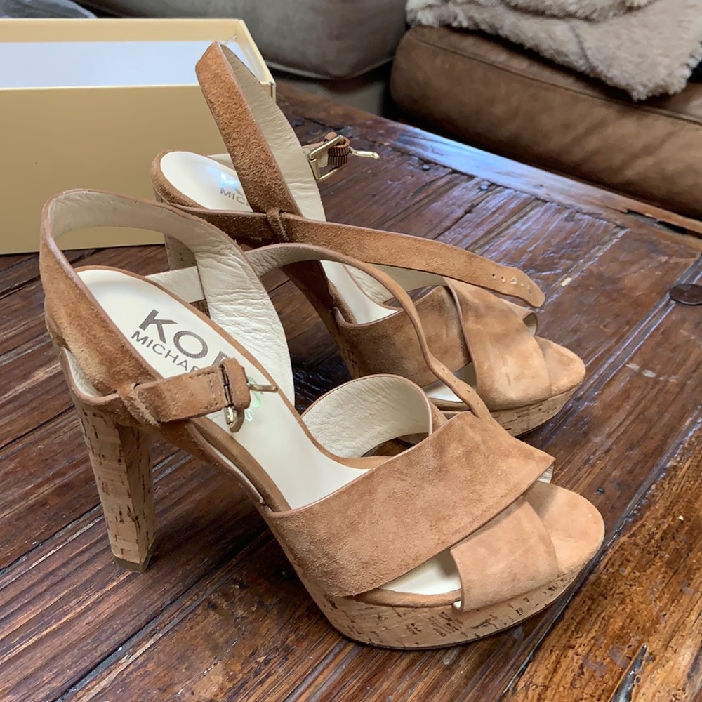 Micheal Kors Heels